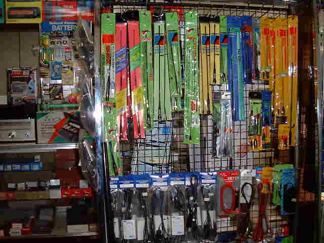 �n���f�B�[�@�A���e�i